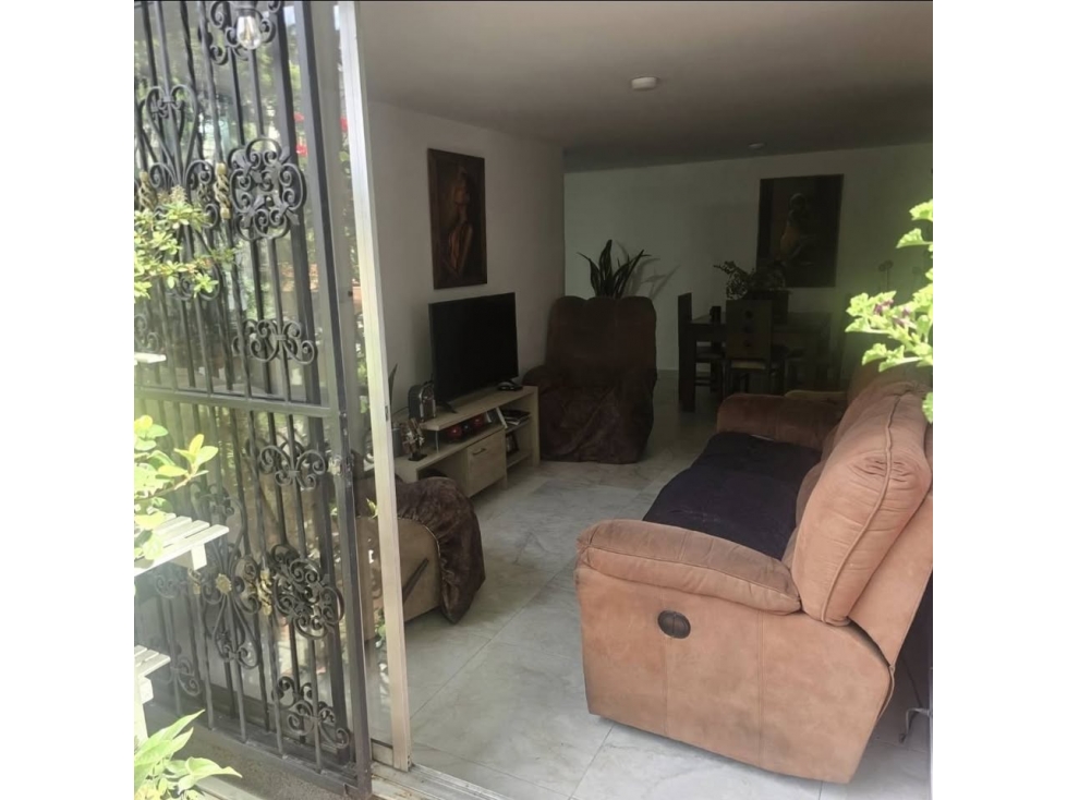 APARTAMENTO CON TERRAZA CERCA AL PARQUE DE ENVIGADO — foto 3