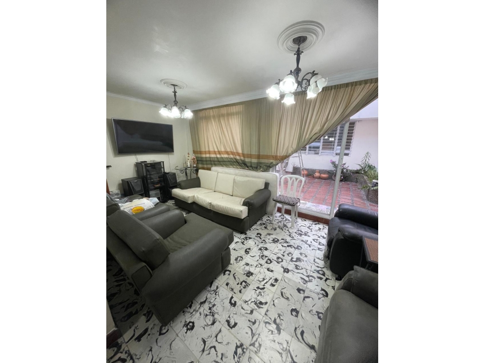 Casa-Lote en venta en Belén Rosales | Potencial de desarrollo / T.MyC — foto 3