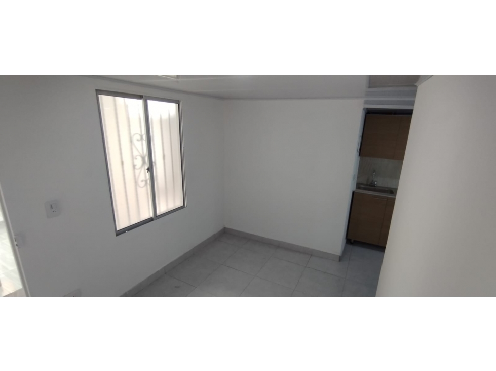 VENTA APARTAMENTO INTERNO MEDELLÍN SECTOR MANRIQUE - CERCA A LA PILOTO