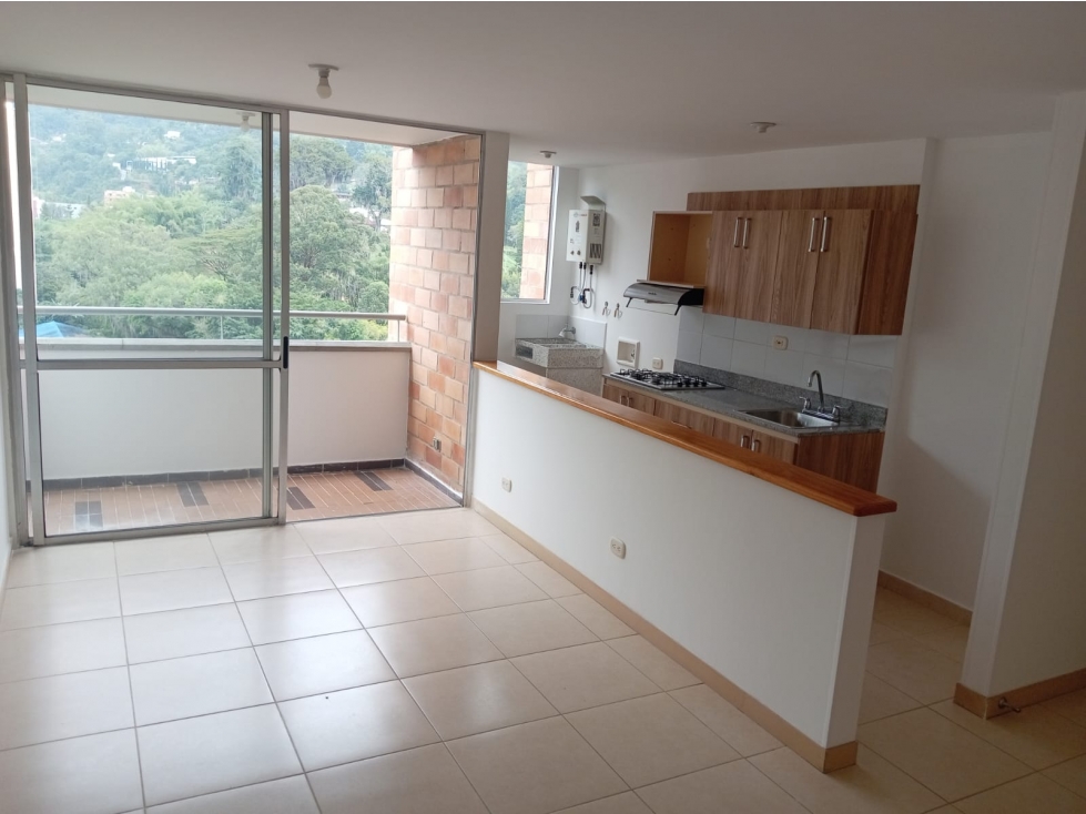 VENTA DE APARTAMENTO DE 70m2 EN SABANETA - LA DOCTORA
