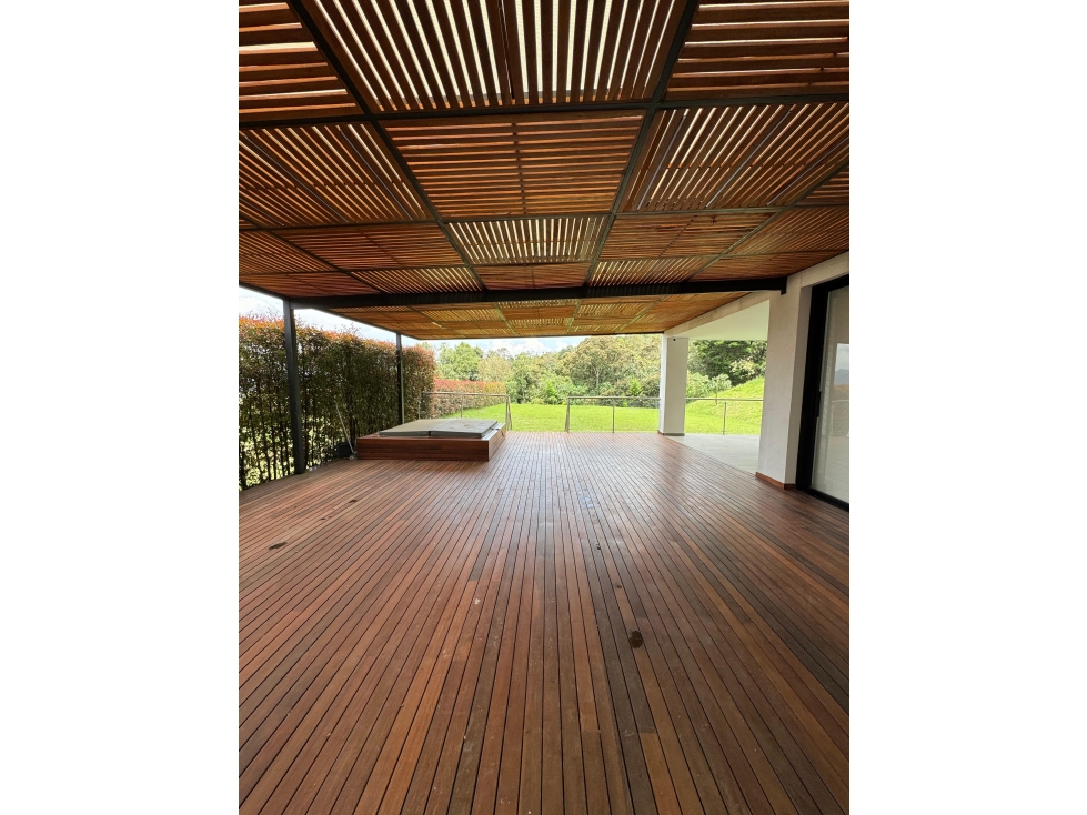 Venta de Casa de Lujo Amoblada Sector El Montañez en Guarne/Antioquia — foto 5