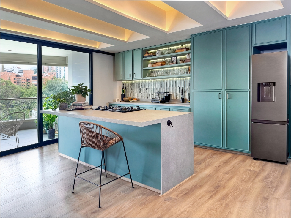VENTA DE APARTAMENTO REMODELADO CON ESPACIOS ÚNICOS EN LOS BALSOS — foto 4
