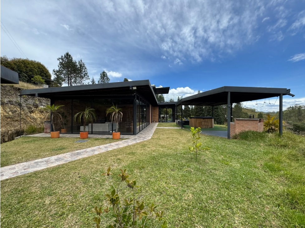 Venta de casa campestre 7000 mts, El retiro