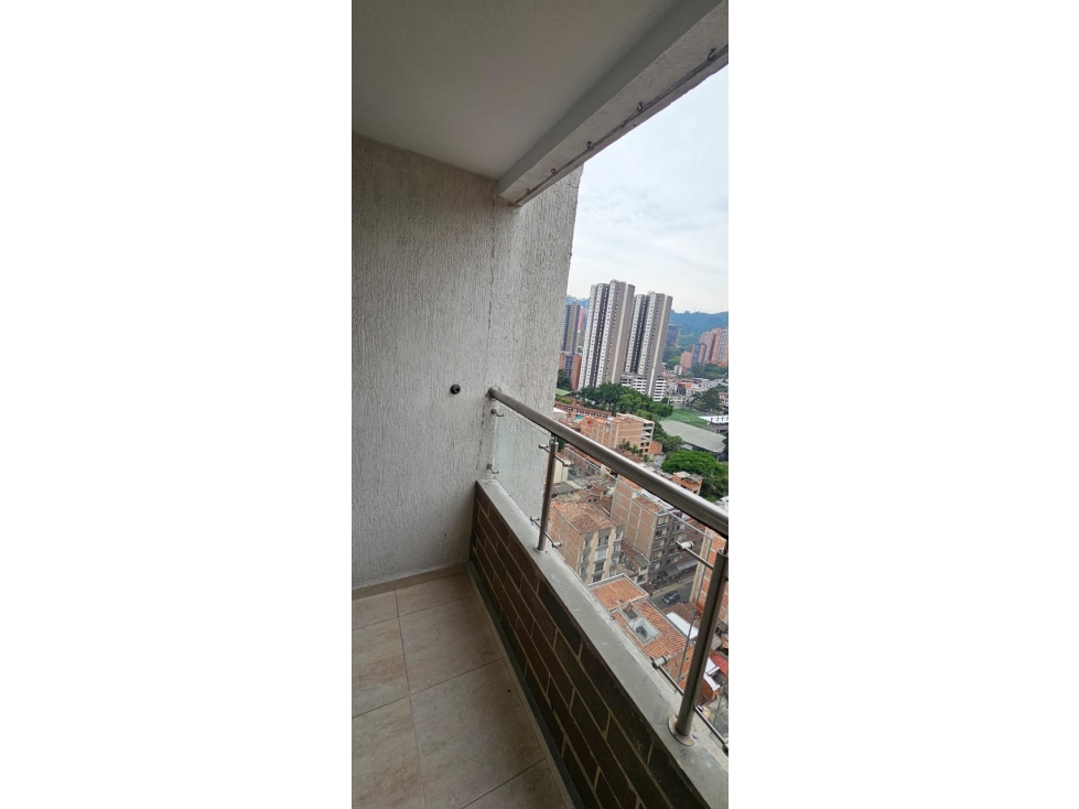 APARTAMENTO EN VENTA EN SABANETA - CALLE LARGA
