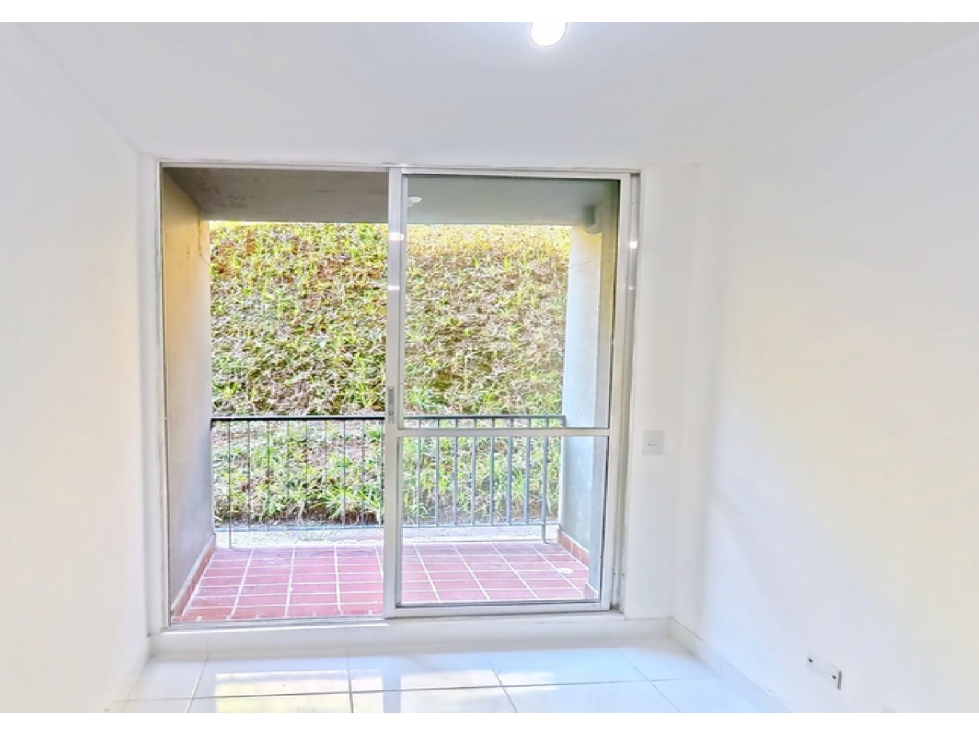APARTAMENTO DE 51m2 EN VENTA EN LA ESTRELLA - LA TABLAZA — foto 3