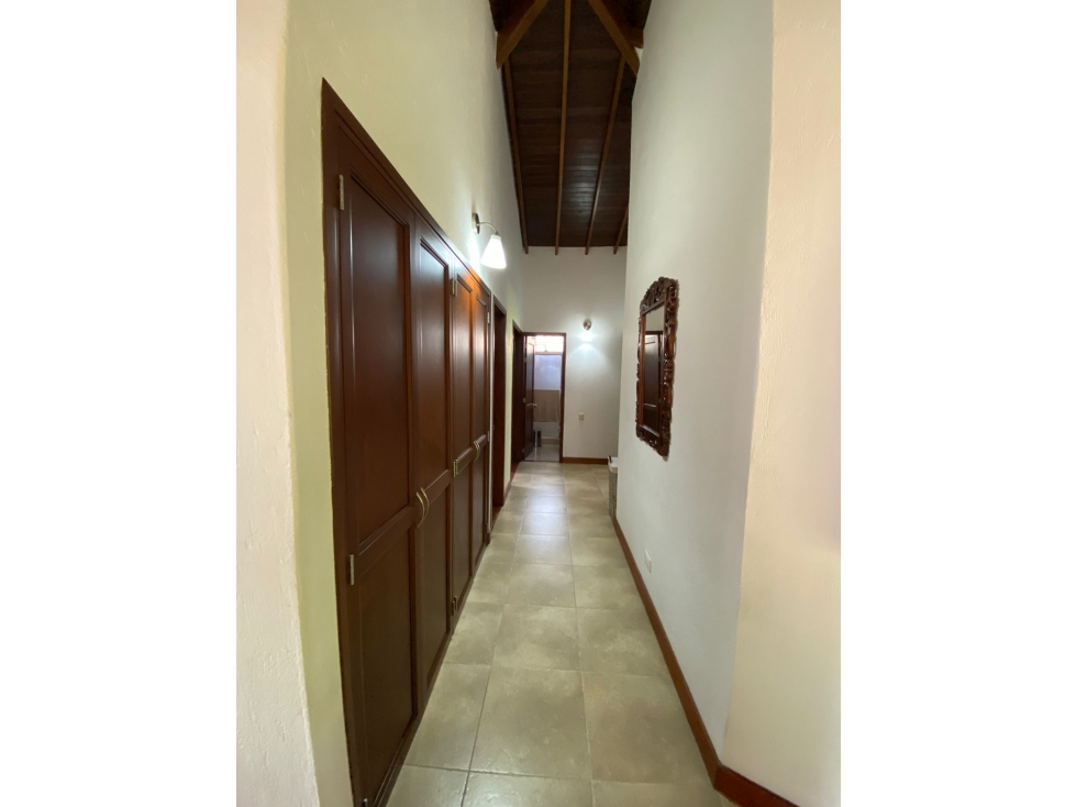 CASA DE 2 NIVELES EN VENTA - SABANETA - ALCAZAR - 6