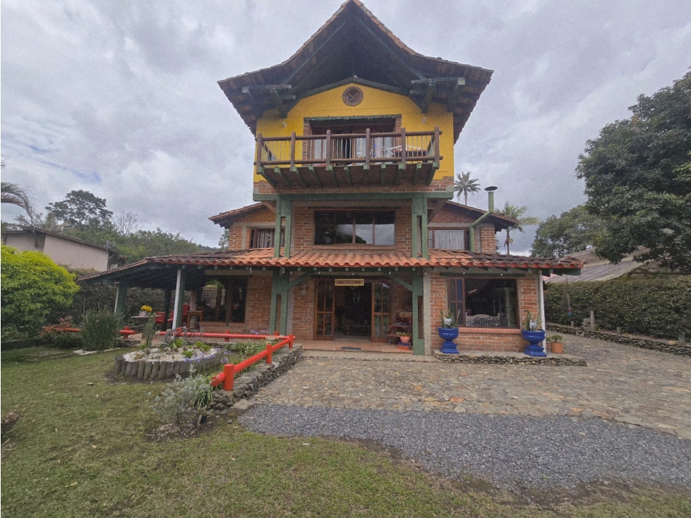 Se Vende Finca Independiente En La Ceja Sector El tambo 525 mts.