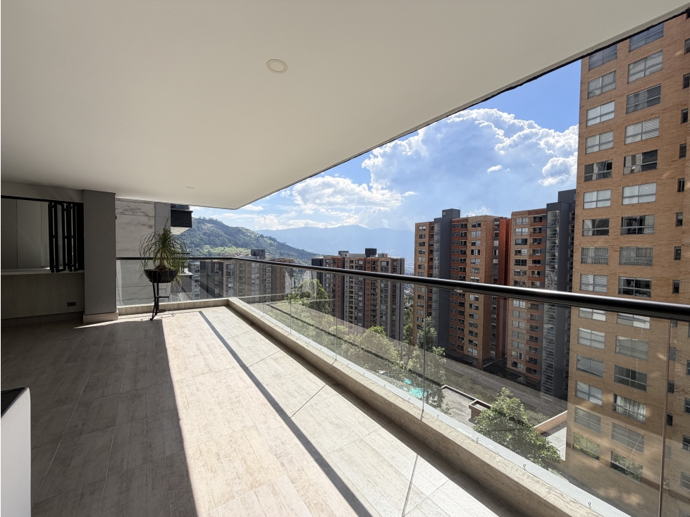 VENTA APARTAMENTO DE 147 M² CON TERRAZA EN LAS BRUJAS | ENVIGADO