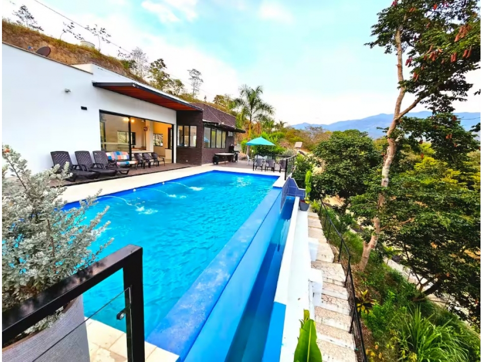 VENTA CASA CAMPESTRE EN SOPETRAN, SECTOR EL RODEO, AIRBNB