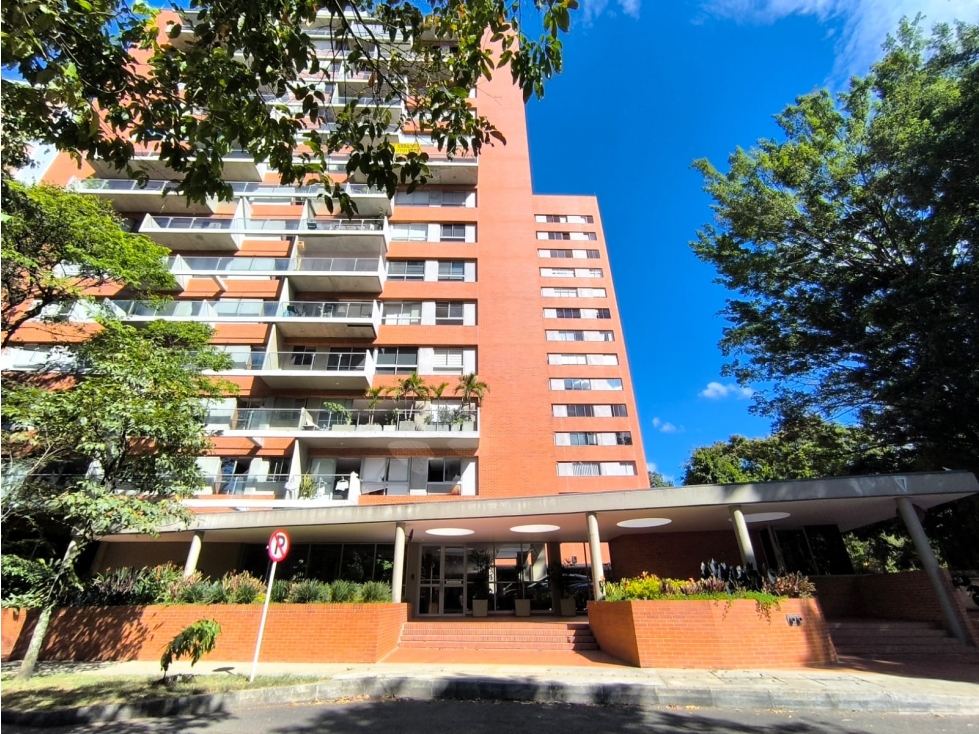 venta de Apartamento los balsos Medellín 99mt2, 2 parqueaderos
