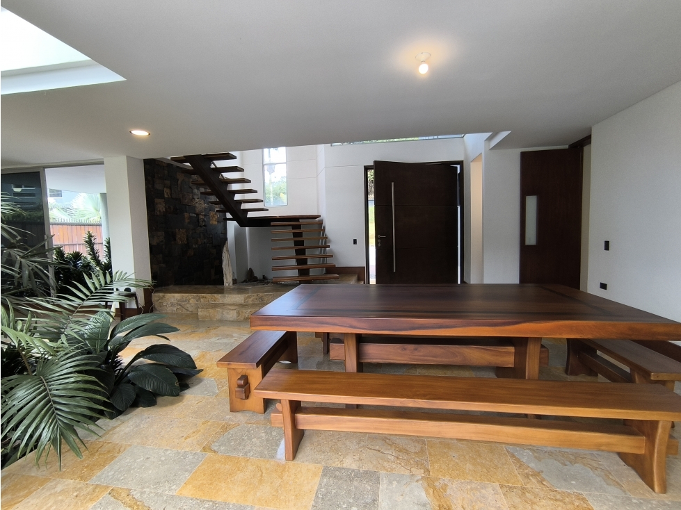 Casa en Venta en Envigado (Bajó de Precio por tiempo Limitado) — foto 6