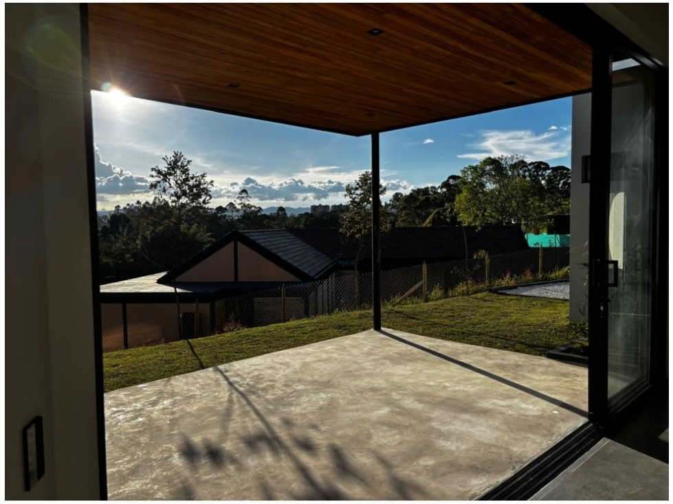 CASA EN VENTA, SAN ANTONIO DE PEREIRA, SECTOR OJO DE AGUA / DF — foto 2