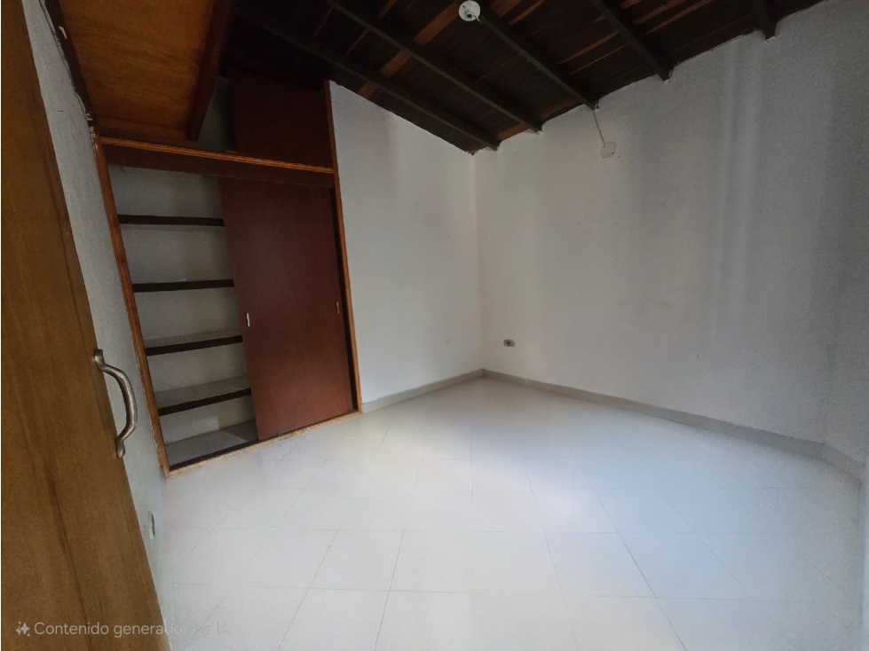 Se Vende Casa Envigado Pisos 2 y 3, Zona Plana. 135 Mts. — foto 6
