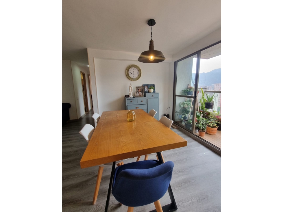 Venta Apartamento 3 Hab 74m² Sabaneta zona semiplana / CM — foto 2