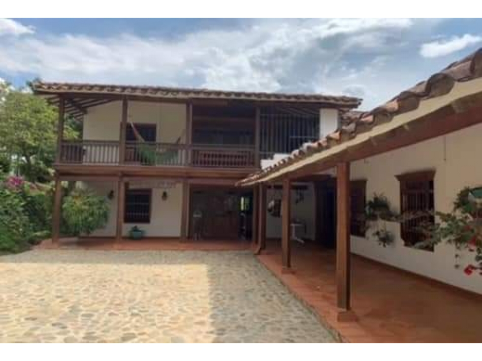 VENTA FINCA GANADERA EN VENECIA — foto 2