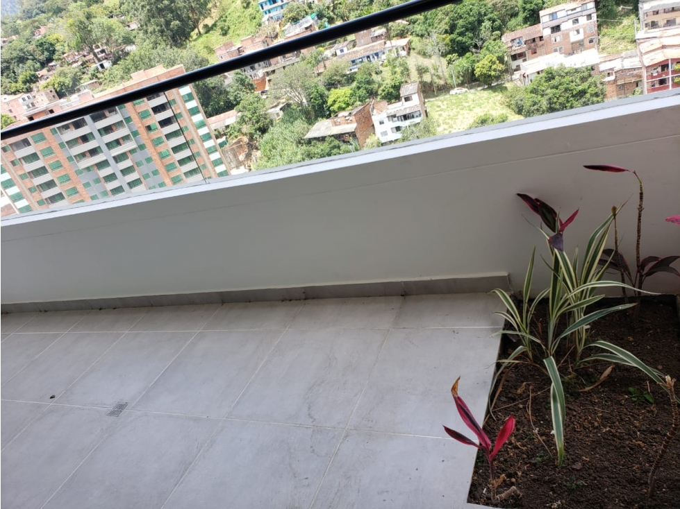 VENTA DE APARTAMENTO EN ENVIGADO CAMINO VERDE PARA ESTRENAR — foto 5