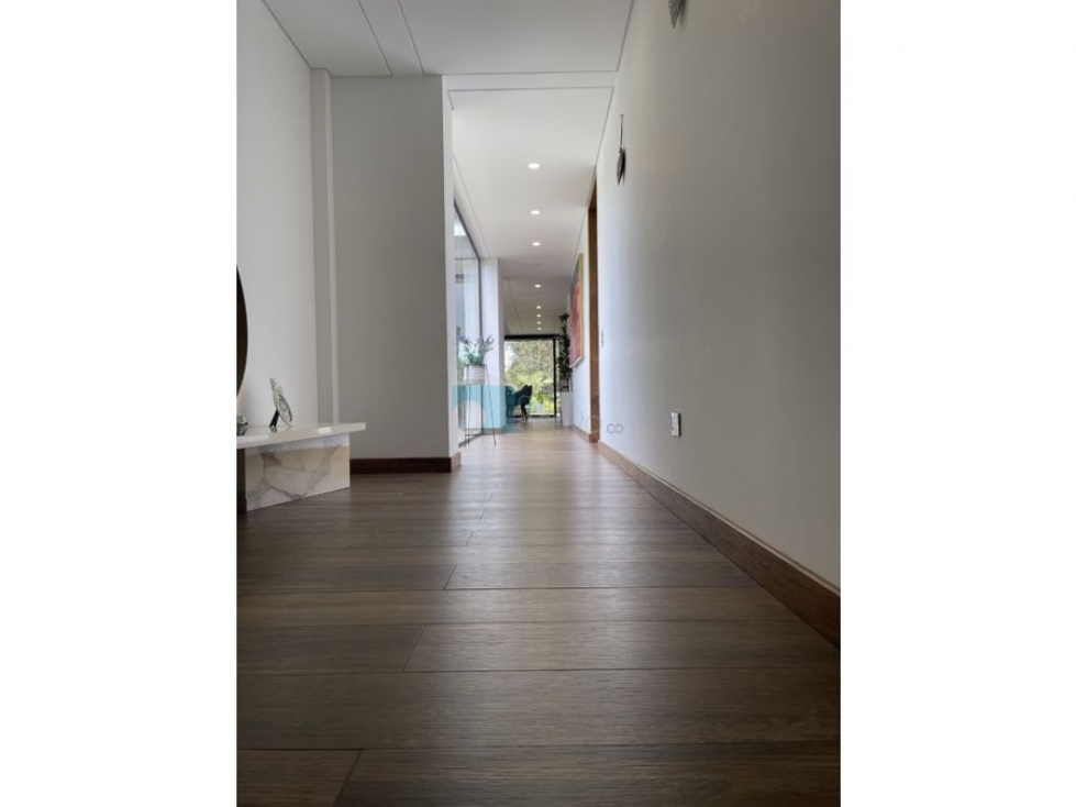 CASA CAMPESTRE EN LLANOGRANDE, MILLA DE ORO, EN UNIDAD CERRADA — foto 4