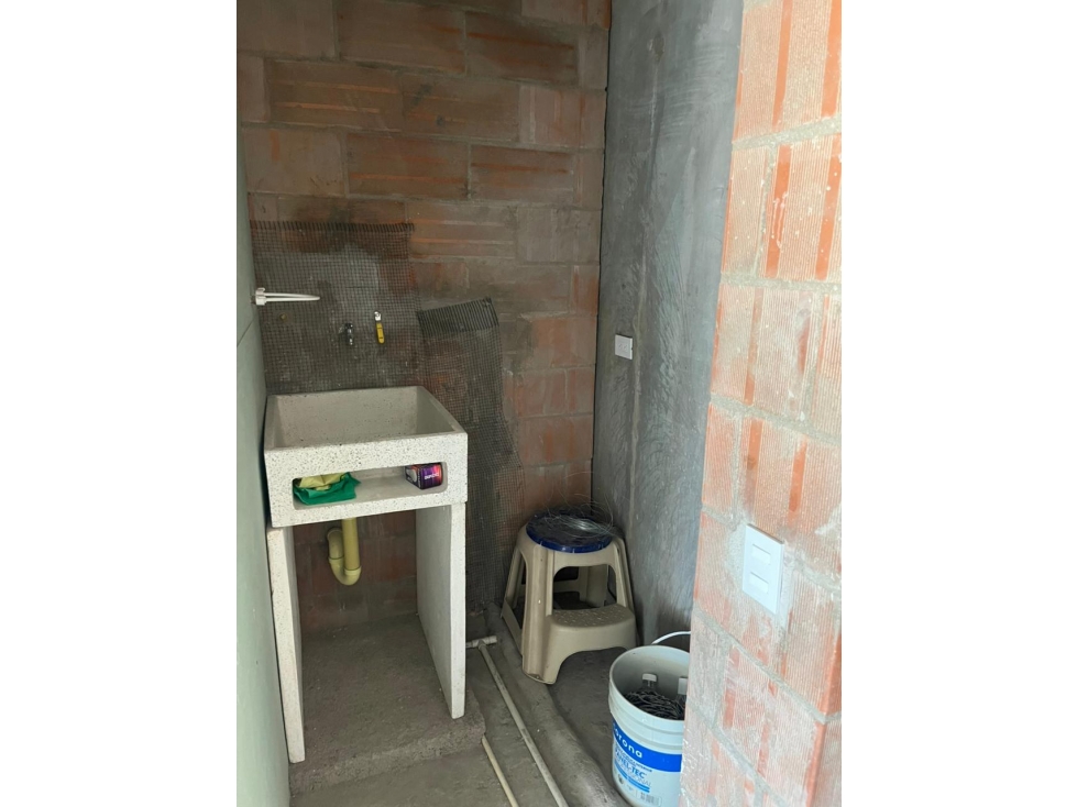 VENTA APARTAMENTO PARA ESTRENAR (EN OBRA GRIS) EN ITAGÜÍ URB.HERBARIO — foto 5
