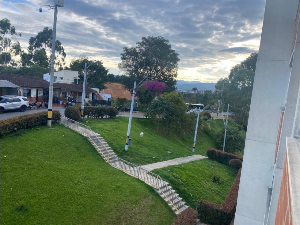 VENTA APARTAMENTO EN RIONEGRO DE 3 ALCOBAS Y BAJO COSTO — foto 3