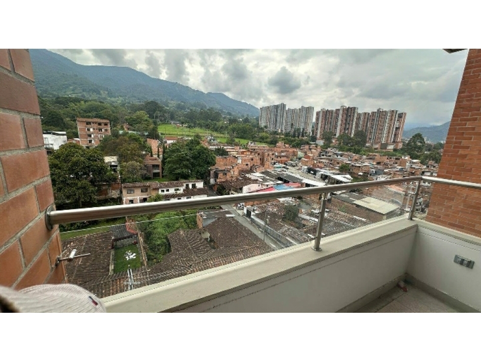 VENTA DE APARTAMENTO EN LA ESTRELLA - TOLEDO