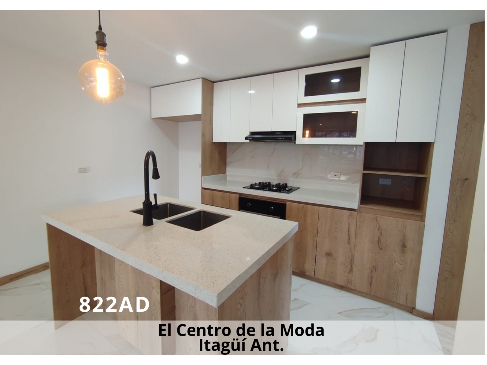 Apartamento moderno con vista a ciudad y montañas, Itagüí