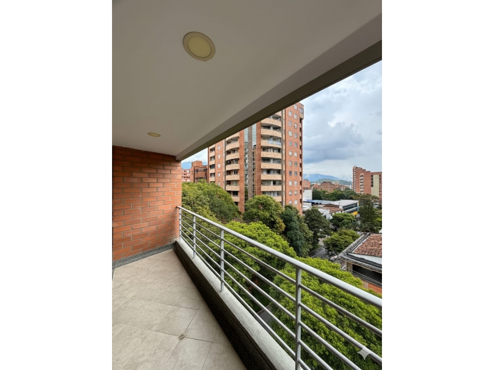 Apartamento en Venta Laureles Corazón x Av. Nutibara / PyA.RV — foto 4