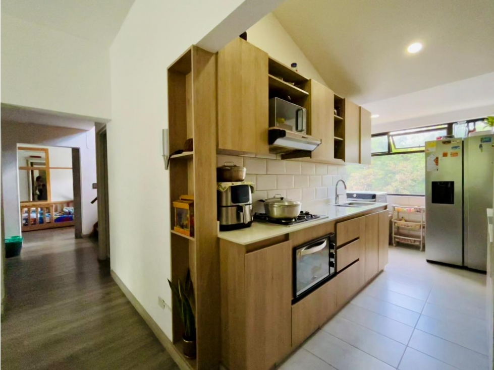 VENTA DE APARTAMENTO DÚPLEX EN UNIDAD CERRADA LA AMÉRICA MEDELLÍN — foto 4