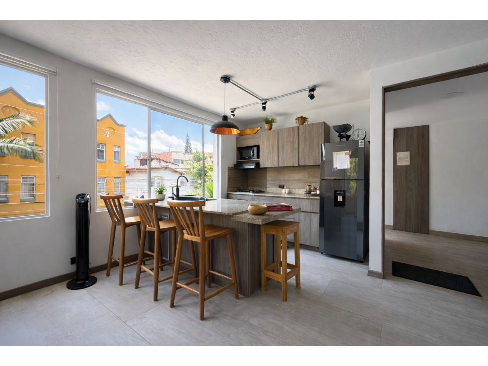 VENTA APTO BELEN ROSALES DUPLEX CON LICENCIA PARA RENTAS CORTAS — foto 3