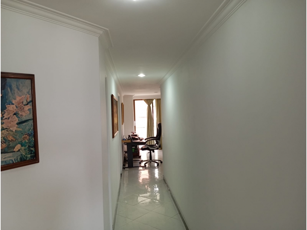 Venta Apartamento Av. Las Palmas — foto 4
