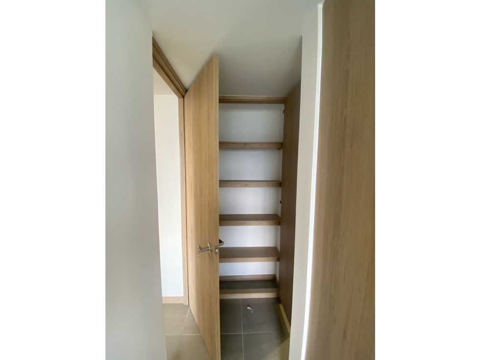 Venta de apartamento en san Antonio de prado sector UVA — foto 4