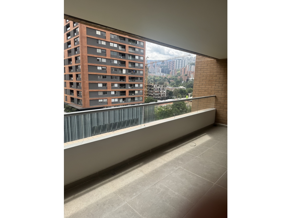 VENTA DE APARTAMENTO EN CUIDAD DEL RIO — foto 2