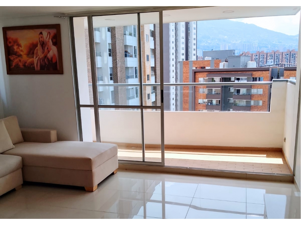 En Venta Espectacular apartamento cerca del parque de Sabaneta — foto 2