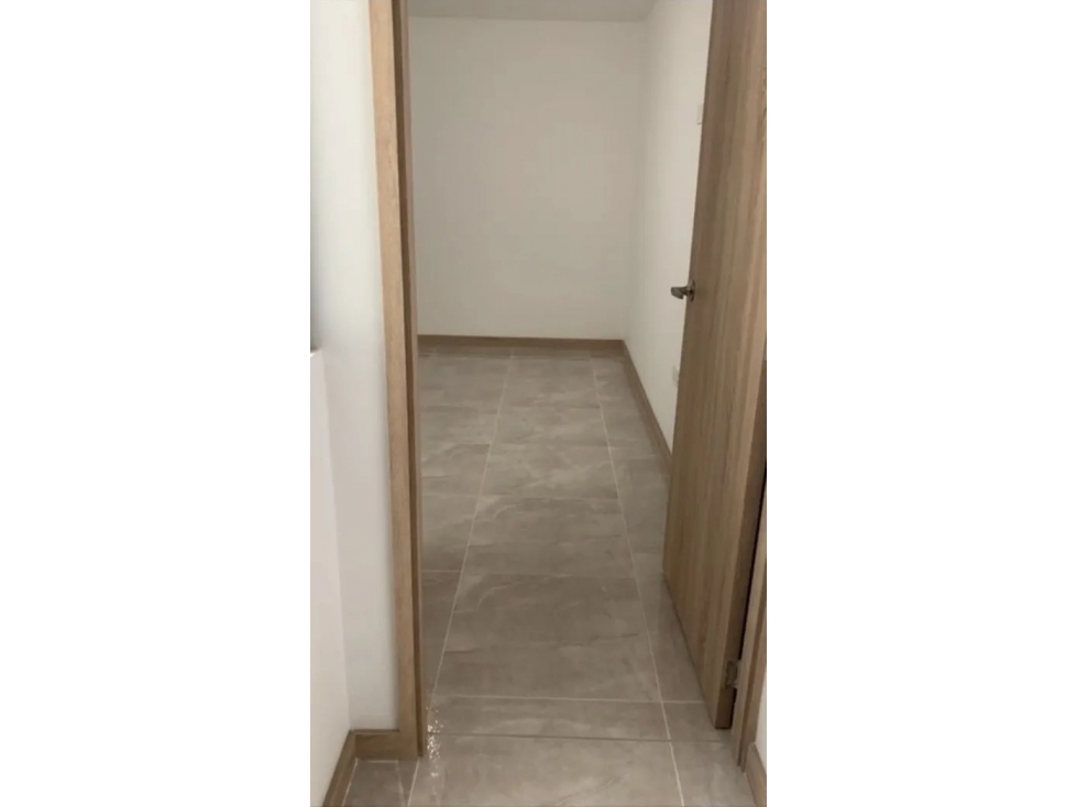 Venta de Apartamento en Sabaneta-Calle larga ZONA PLANA — foto 5