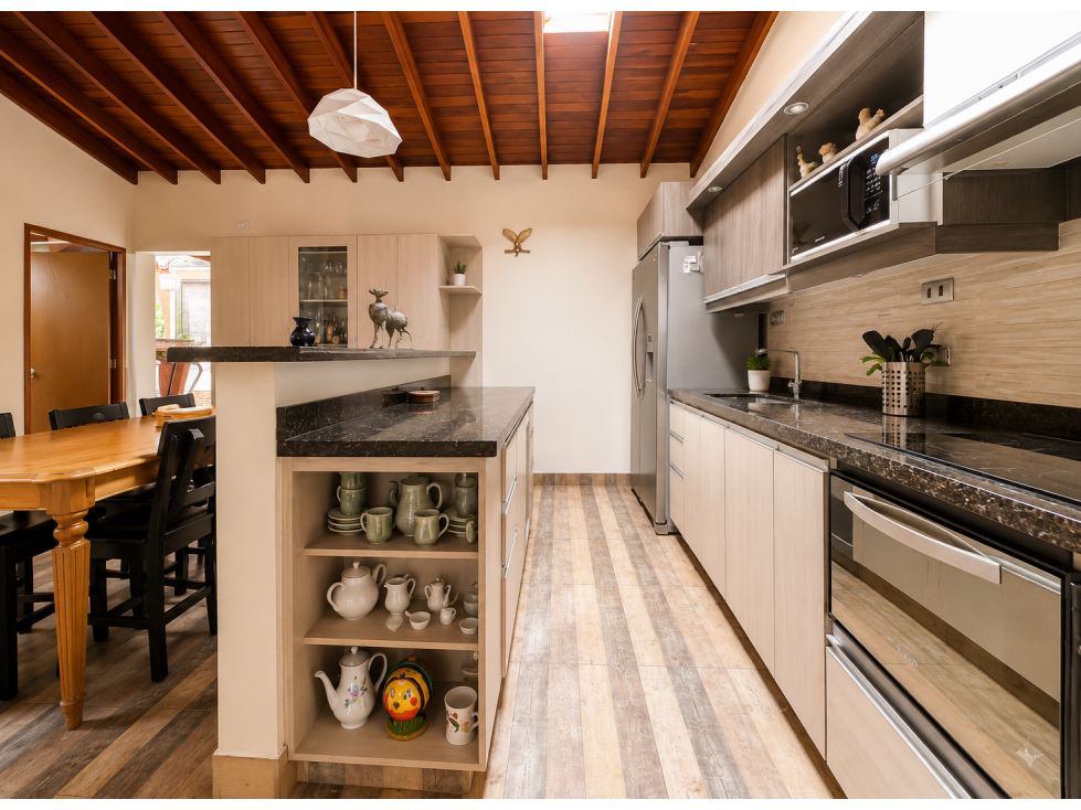 Vendo Casa en Medellín, sector Calasanz, zona totalmente plana. — foto 5