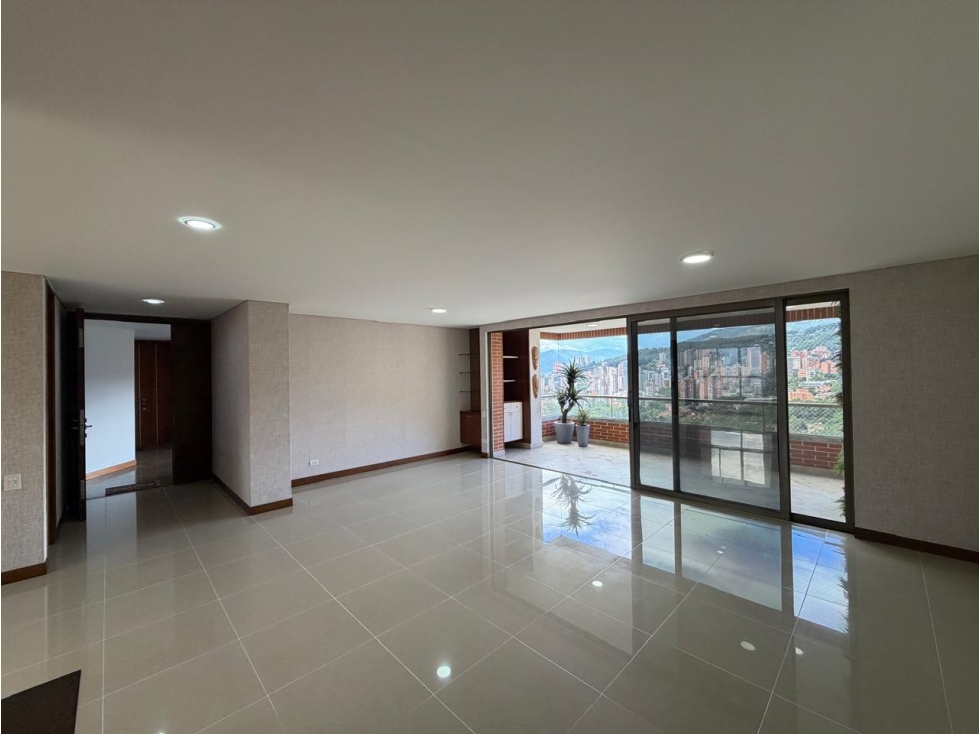 VENTA DE APARTAMENTO EN EL POBLADO SECTOR LOS BALSOS — foto 4