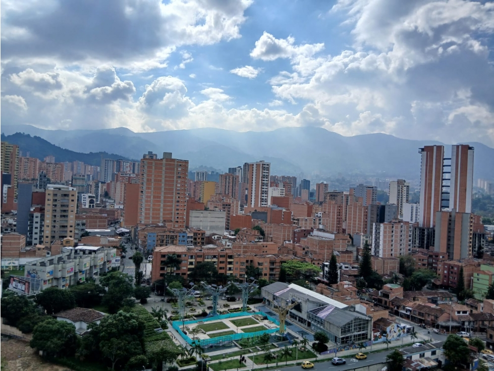 Apartamento en sabaneta, sin lomas y con todo lo que necesitas — foto 2