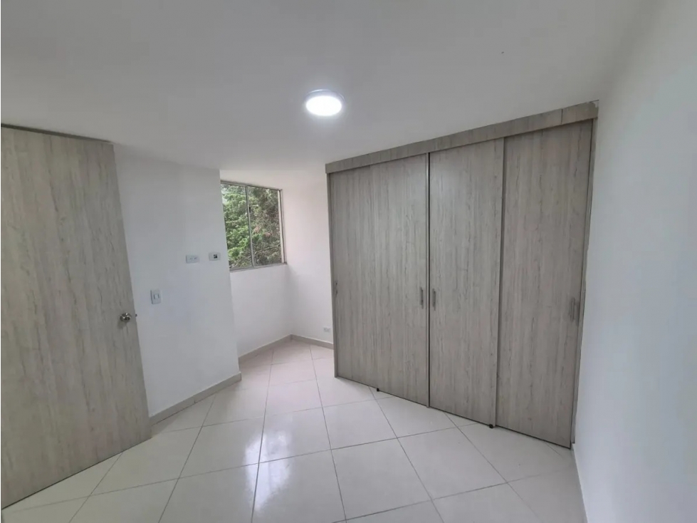 Venta de Apartamento en La estrella-Casa jardín — foto 4