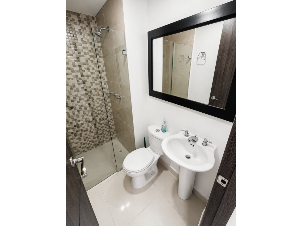 VENTA DE APARTAMENTO EN SABANETA SECTOR AVES MARIA ZONA PLANA — foto 4