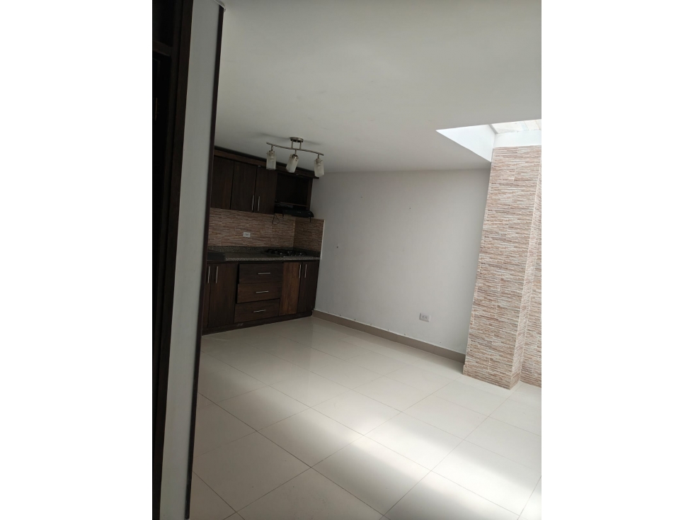 VENTA DE CASA EN EL CARMEN DE VIBORAL URBANIZACIÓN VILLA SUIZA — foto 4
