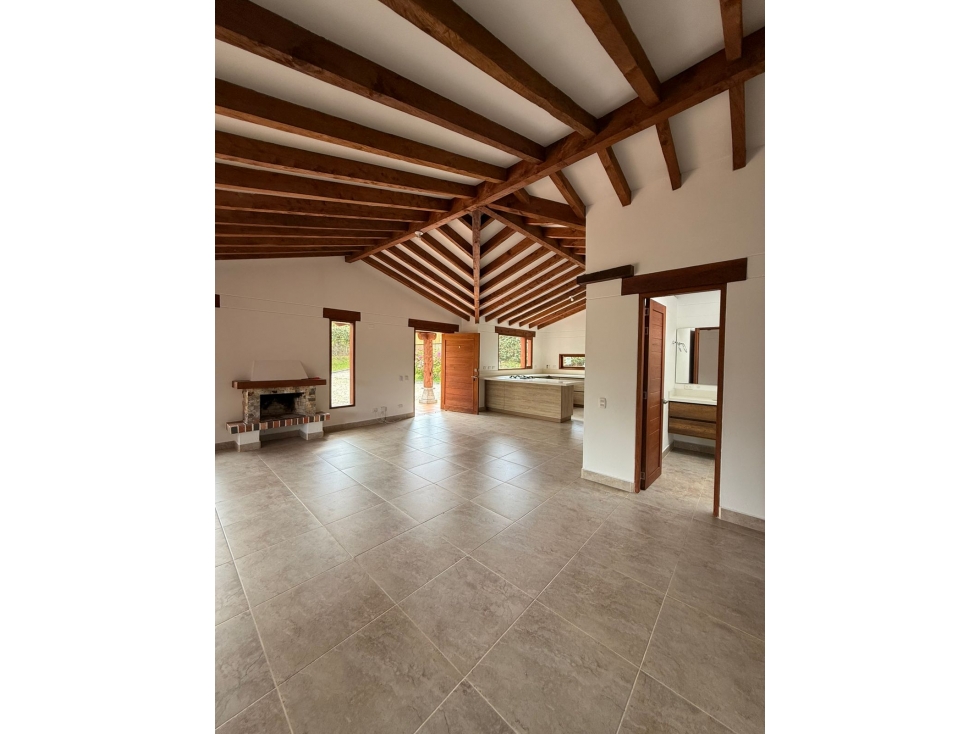 Venta de casa campestre en Rionegro, 2408 mts vereda quirama — foto 4