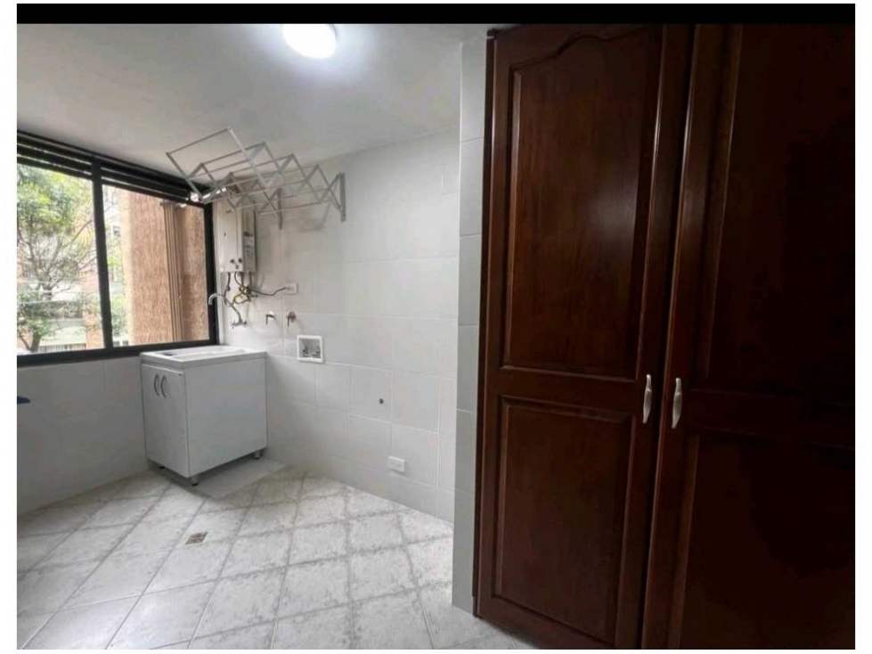APARTAMENTO EN VENTA MEDELLIN LAURELES — foto 5