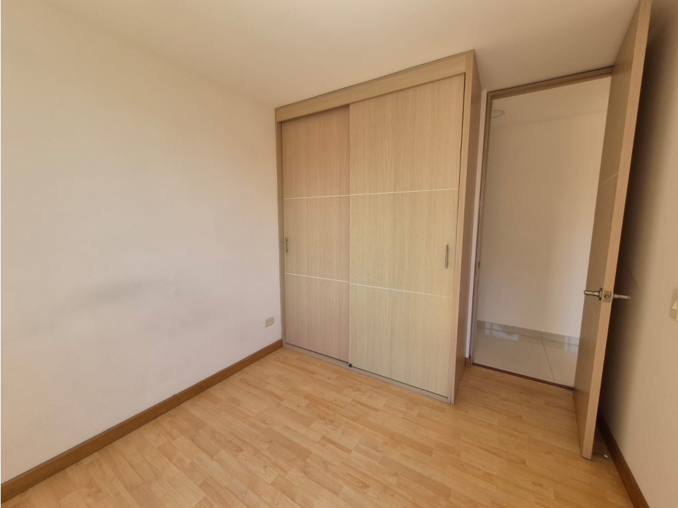 TE VENDO APARTAMENTO EN SABANETA, SECTOR SAN JOSE PARTE BAJA — foto 6