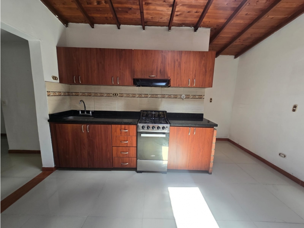 SE VENDE CASA EN EL BARRIO OBRERO ENVIGADO 106 MTS — foto 5