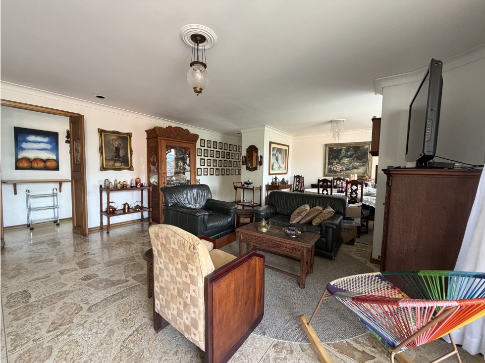 VENTA DE APARTAMENTO EN LAS LOMAS, EL POBLADO | UBICACION ESTRATEGICA — foto 4