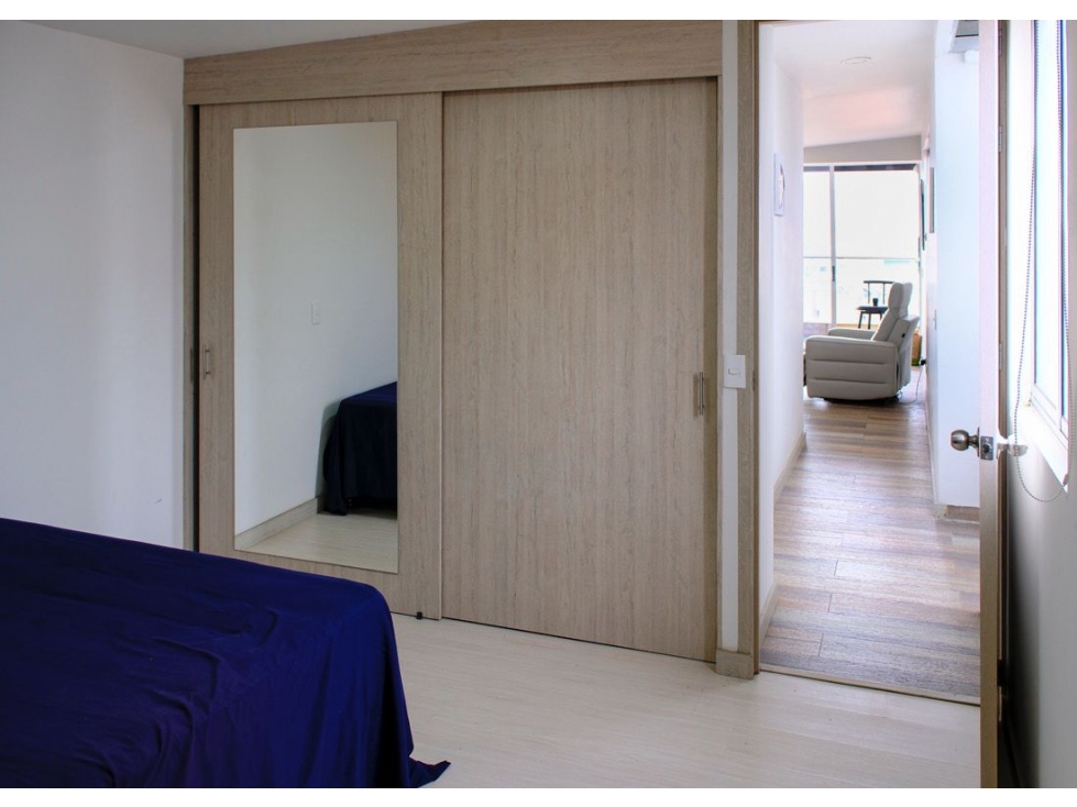 ARRIENDO APARTAMENTO AMOBLADO LAURELES — foto 4