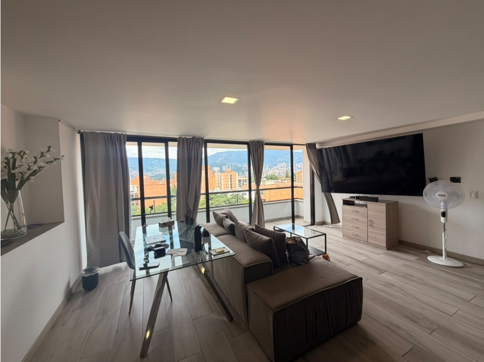 LVC Penthouse Triplex en Venta Laureles — foto 6