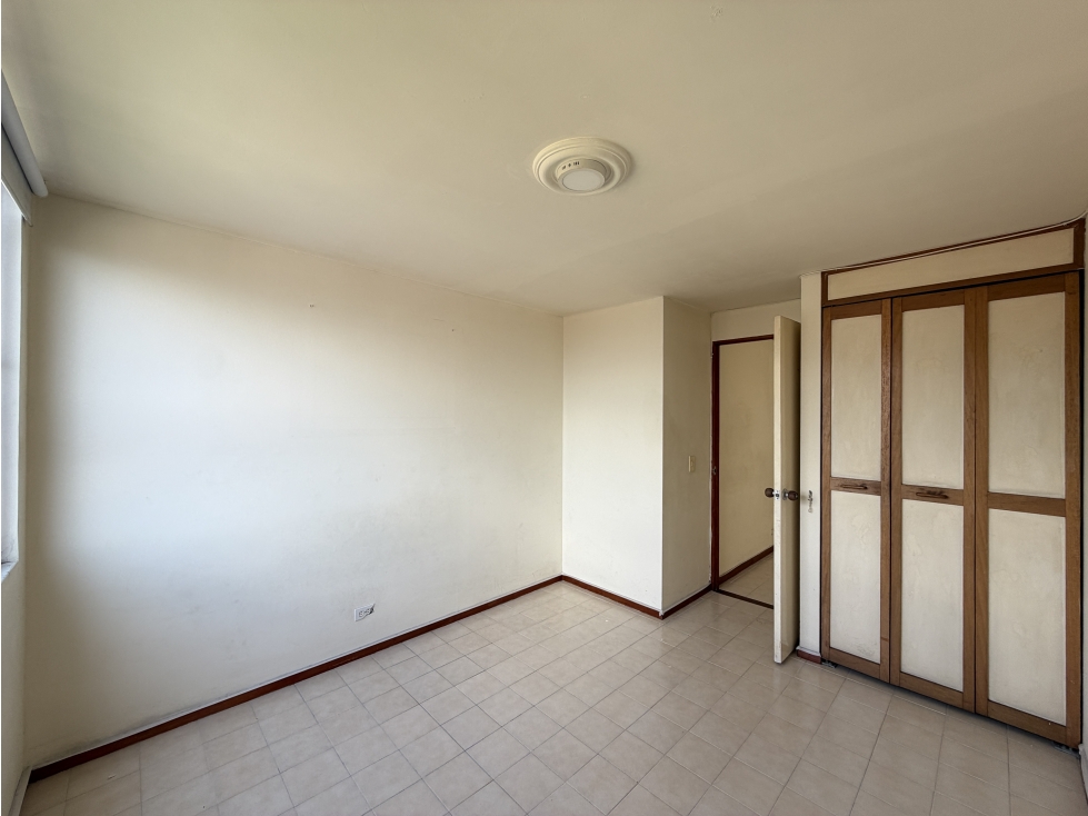 VENTA DE CLASICO APARTAMENTO SECTOR SIMON BOLIVAR | MEDELLIN — foto 3