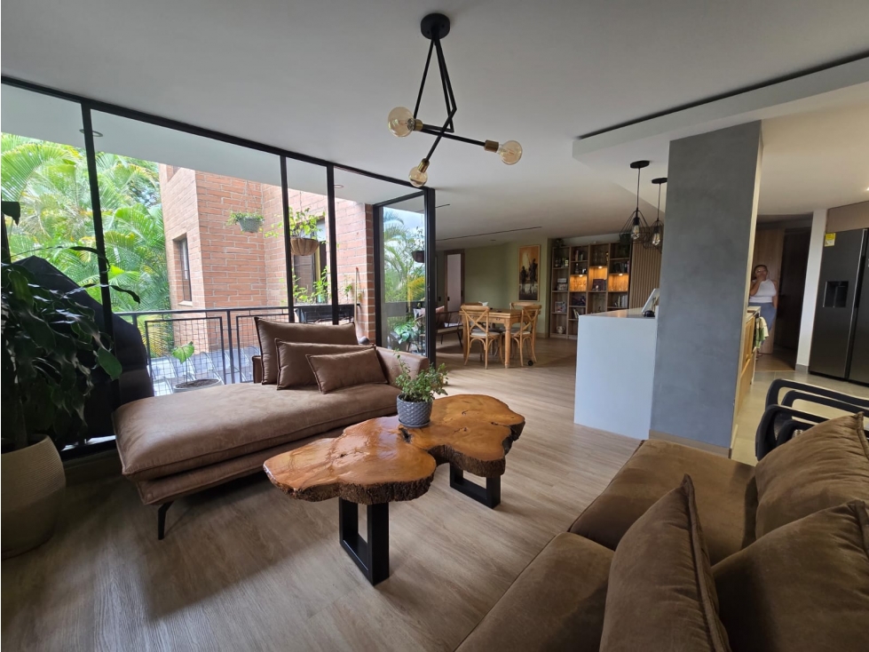 SE VENDE HERMOSO APARTAMENTO EN LA LOMA DEL ESCOBERO-ENVIGADO 127MTS — foto 3