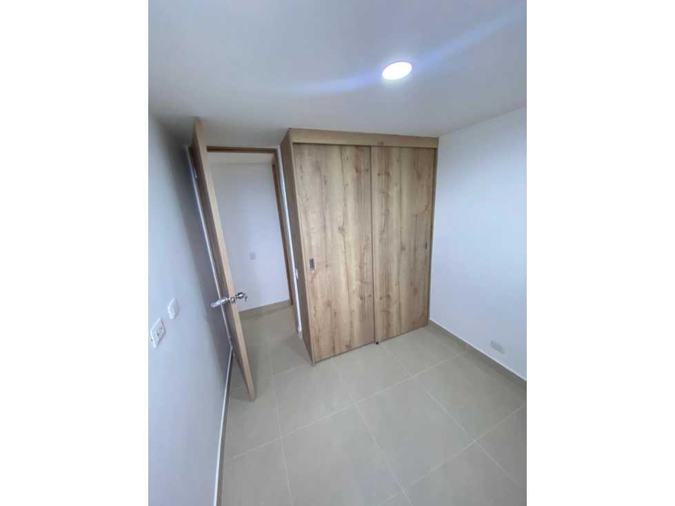 Oportunidad, SAN ANTONIO DE PRADO ( PARQUEADERO PRIVADO) — foto 4