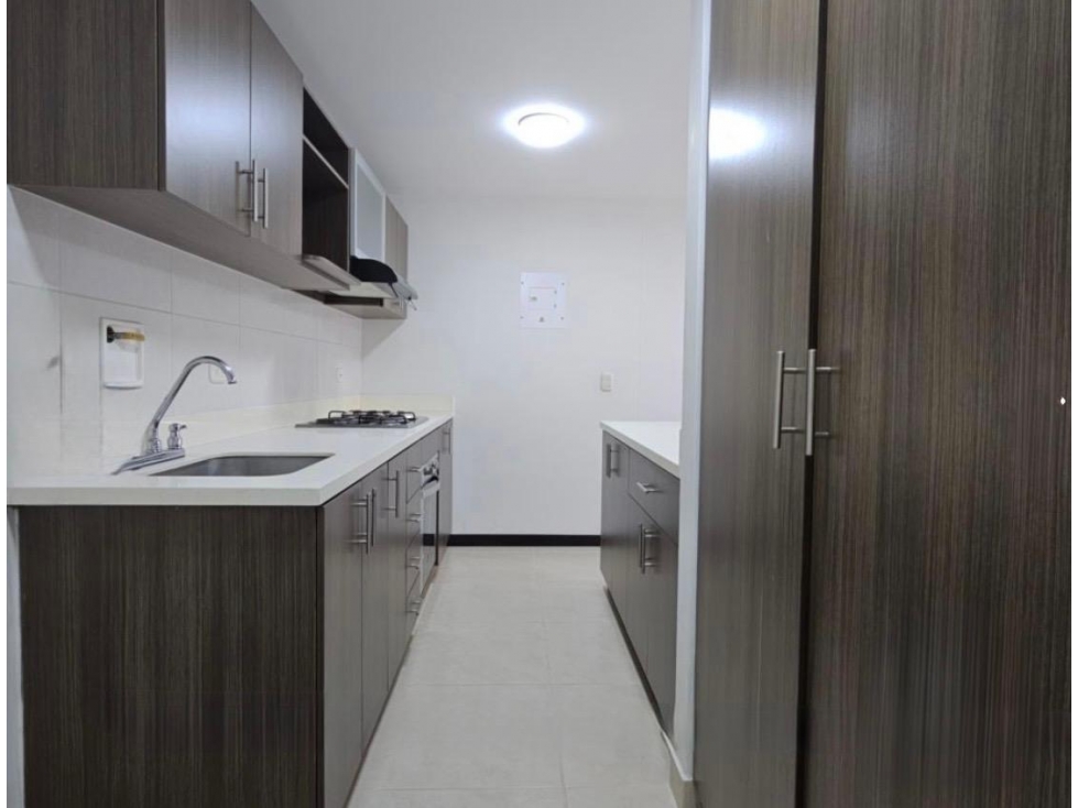 VENTA DE APARTAMENTO EN SABANETA SECTOR SAN JOSE PARTE BAJA — foto 4
